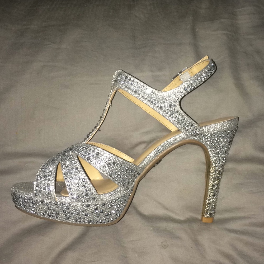 Prom / semi heels